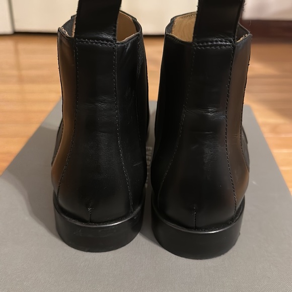 Everlane Chelsea boot made in Italian black leather sold out - Picture 12 of 12